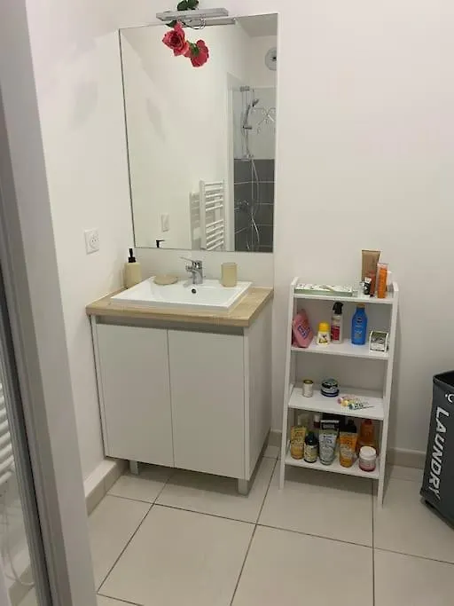 Apartment Appartement Cosy Avec Terrasse Avignon
