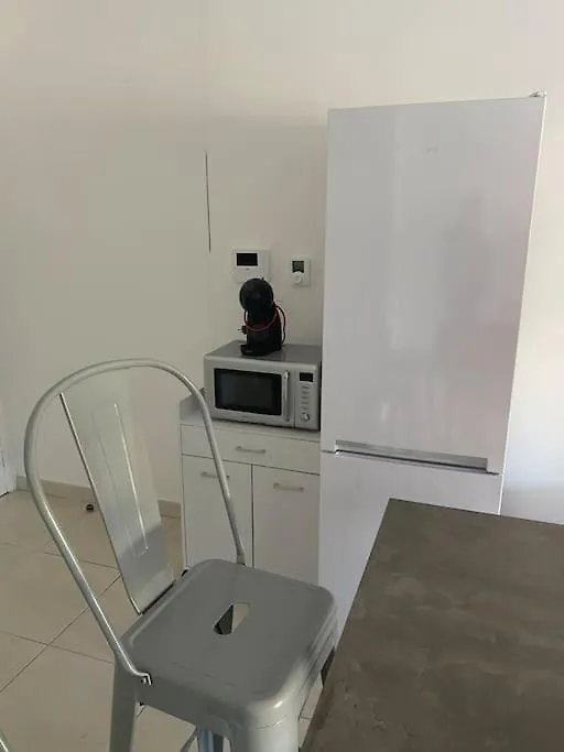 Appartement Cosy Avec Terrasse Awinion